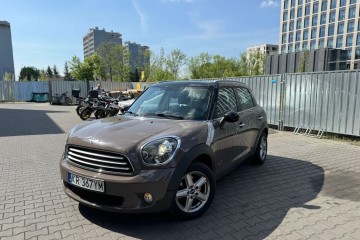 Salon PL, Faktura VAT, napęd na cztery koła